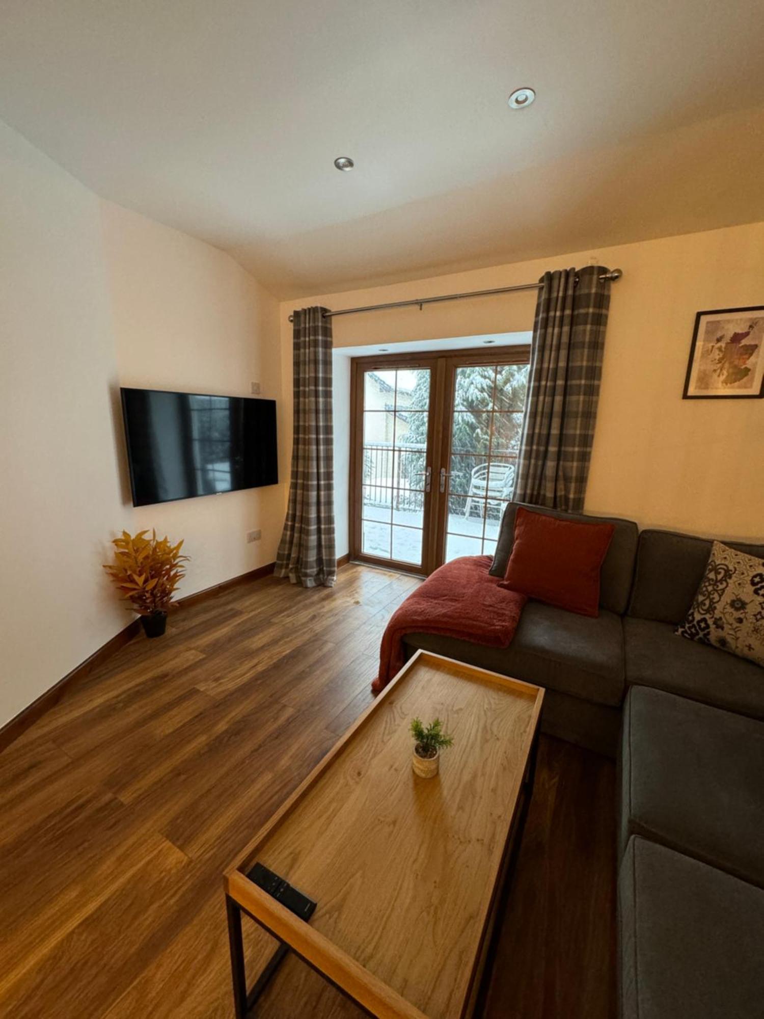 1 Sheraton Apartments Форт-Уильям Экстерьер фото