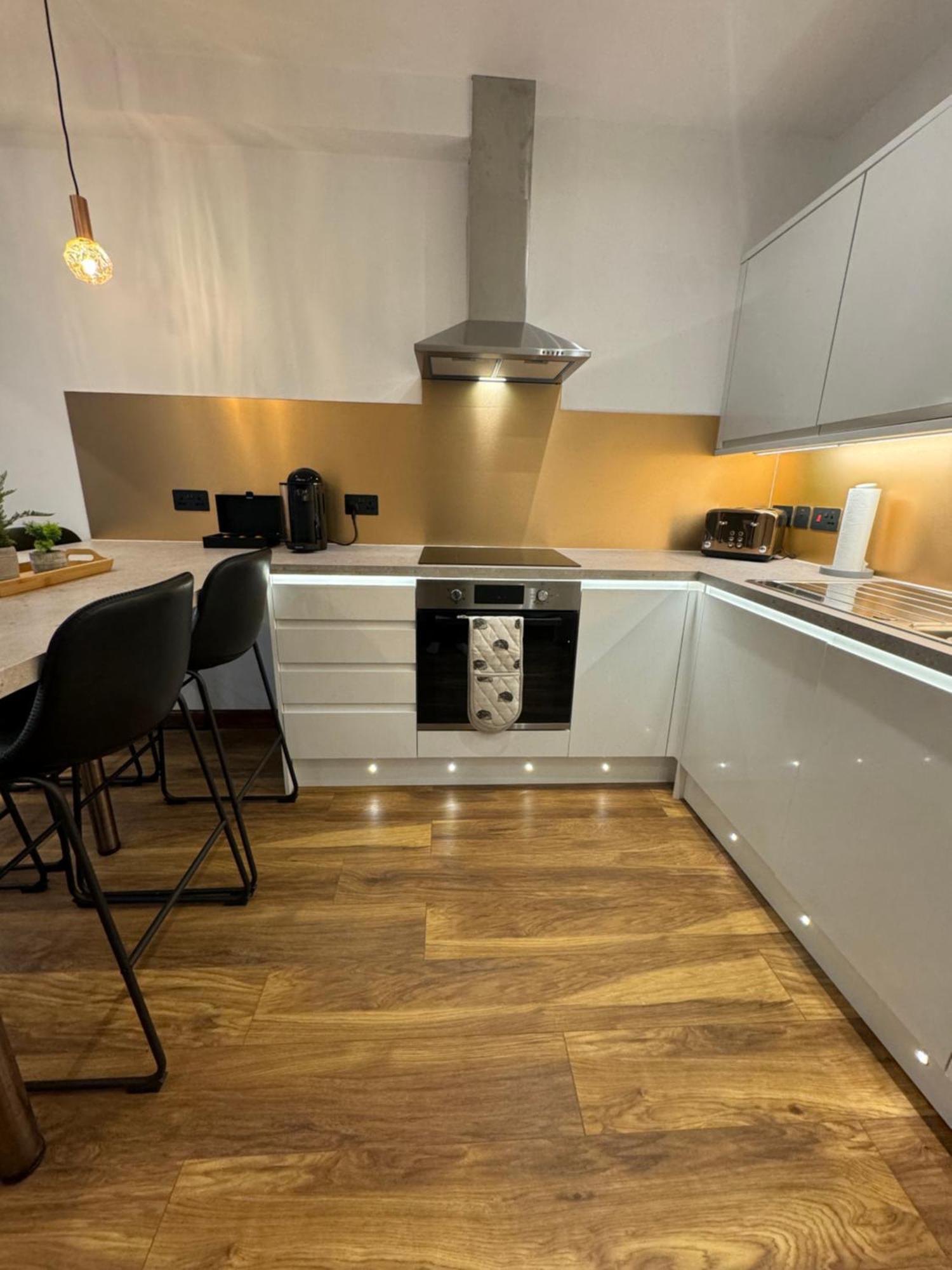 1 Sheraton Apartments Форт-Уильям Экстерьер фото